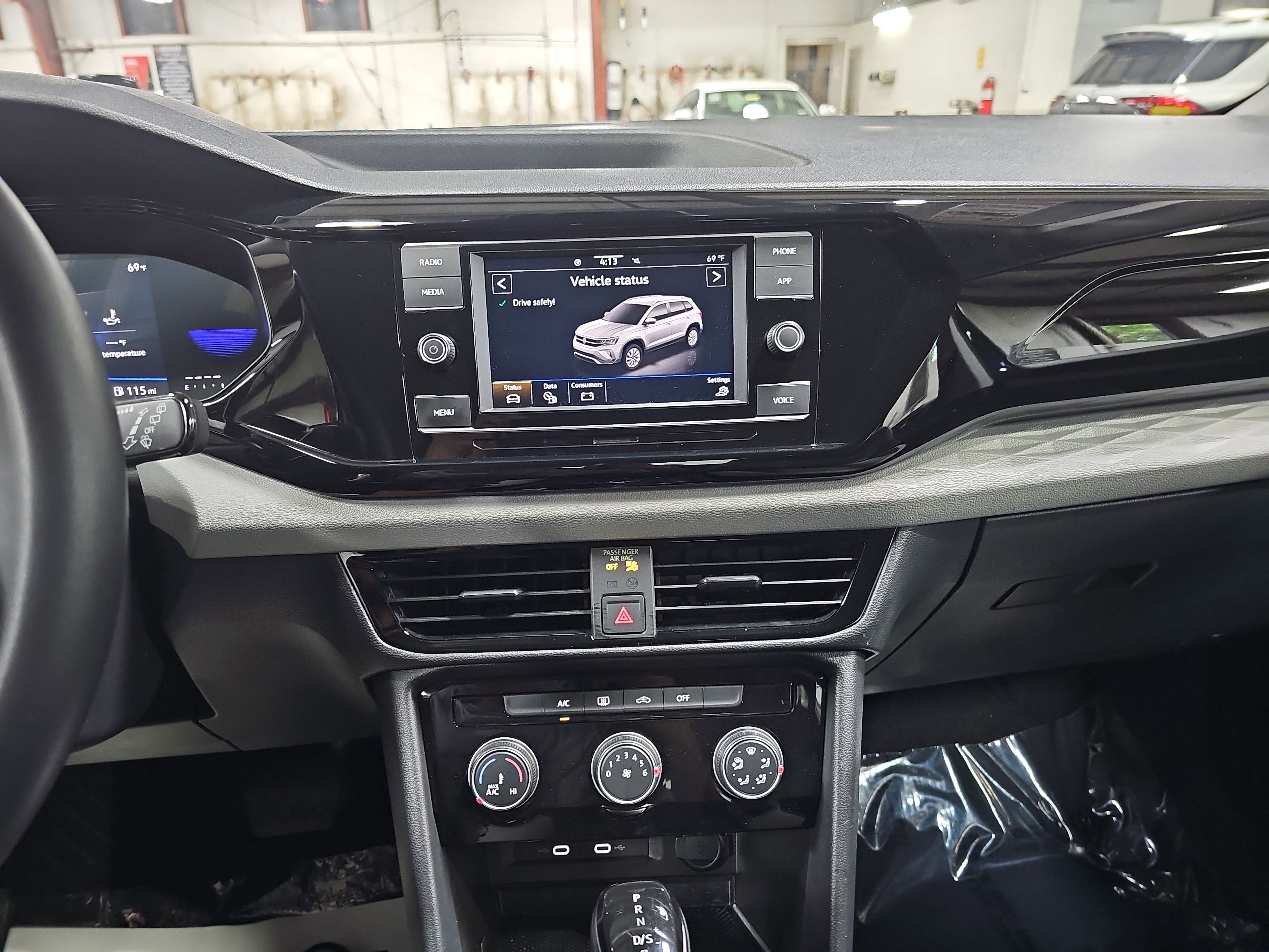 Used 2023 Volkswagen Taos S w/ Driver Assistance Package FWD image 20