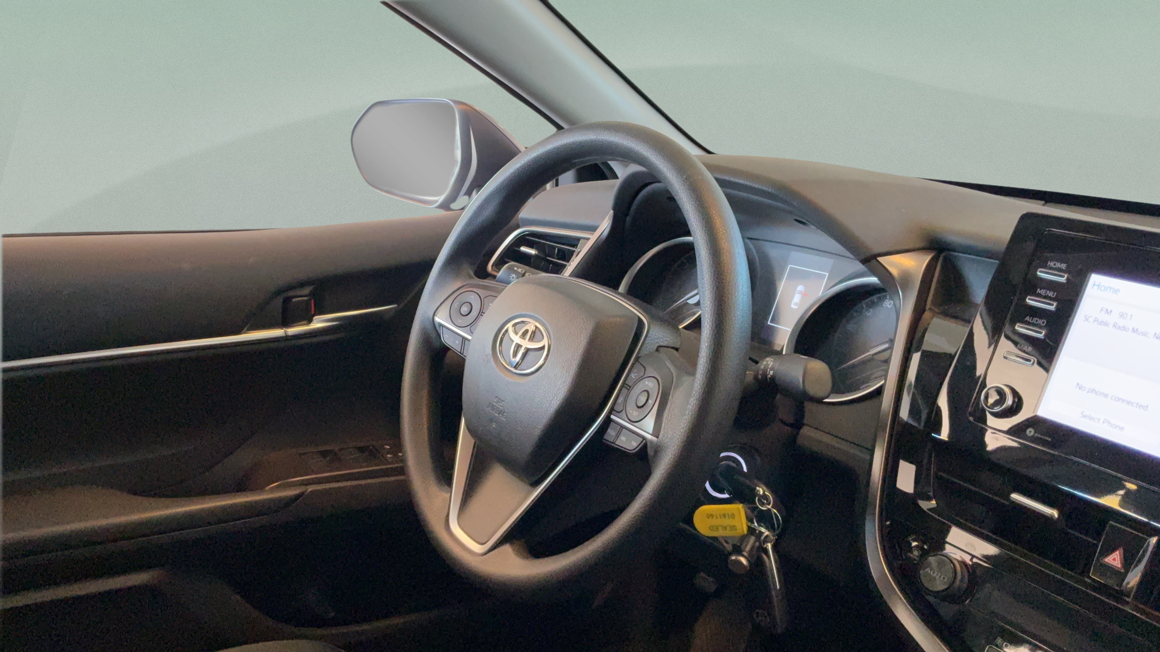 Certified 2023 Toyota Camry LE FWD image 31