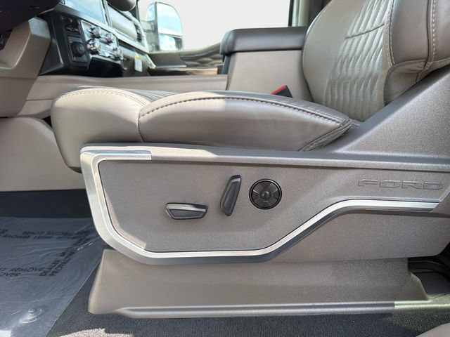 Used 2025 Ford F350 Platinum w/ Platinum Plus Package AWD/4WD image 18