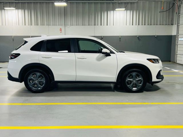 New 2026 Honda HR-V LX image 17