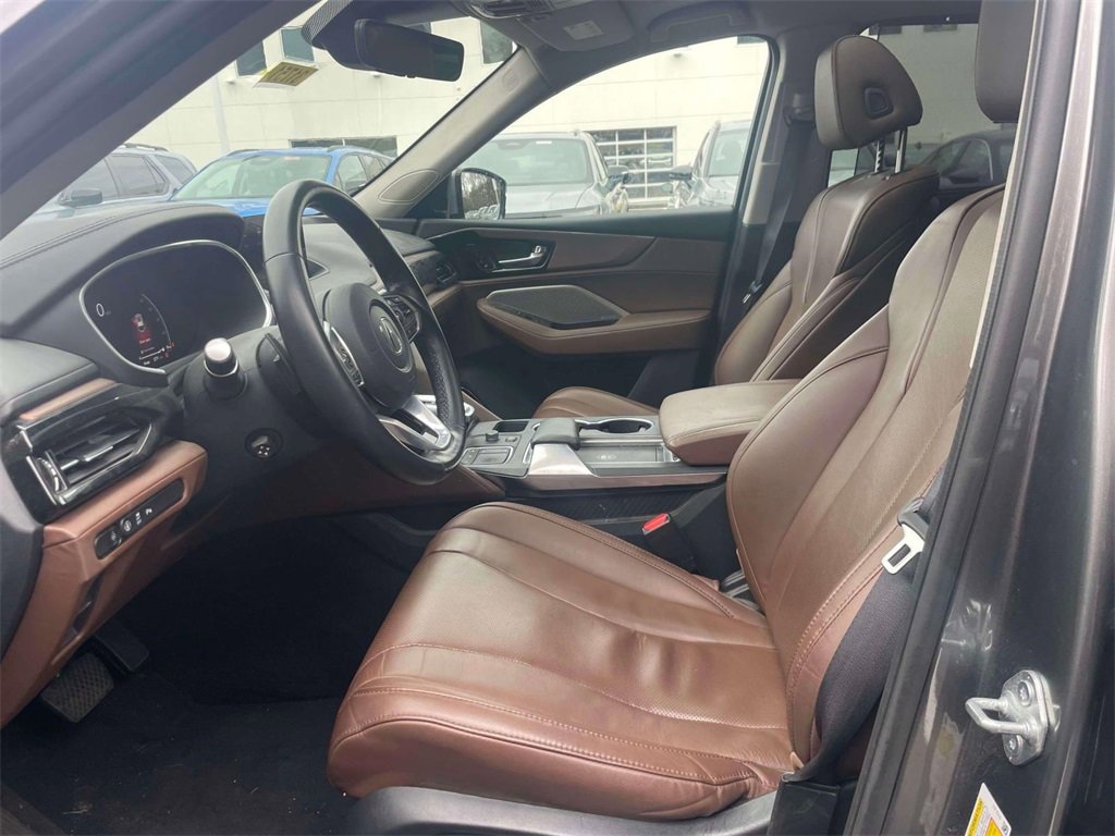 Used 2023 Acura MDX Technology image 15