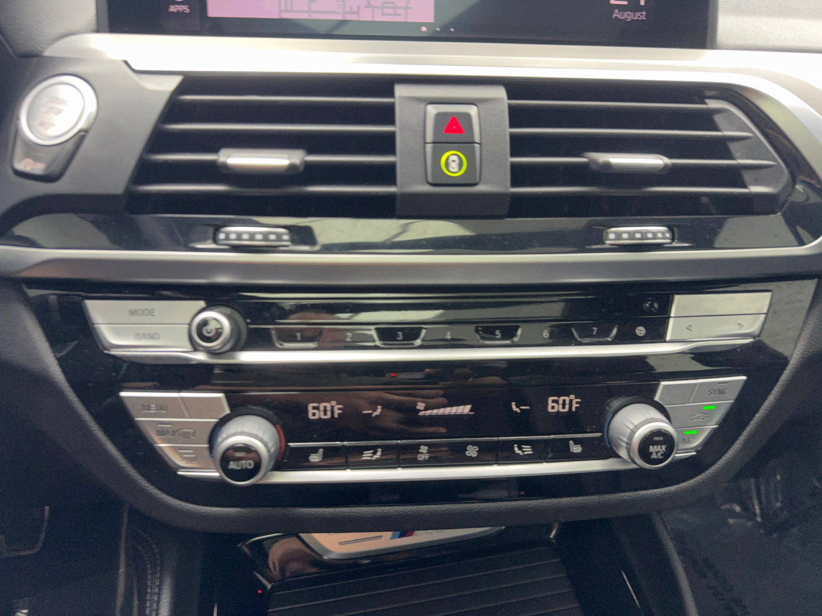 Used 2021 BMW X4 M40i w/ Premium Package AWD/4WD image 29