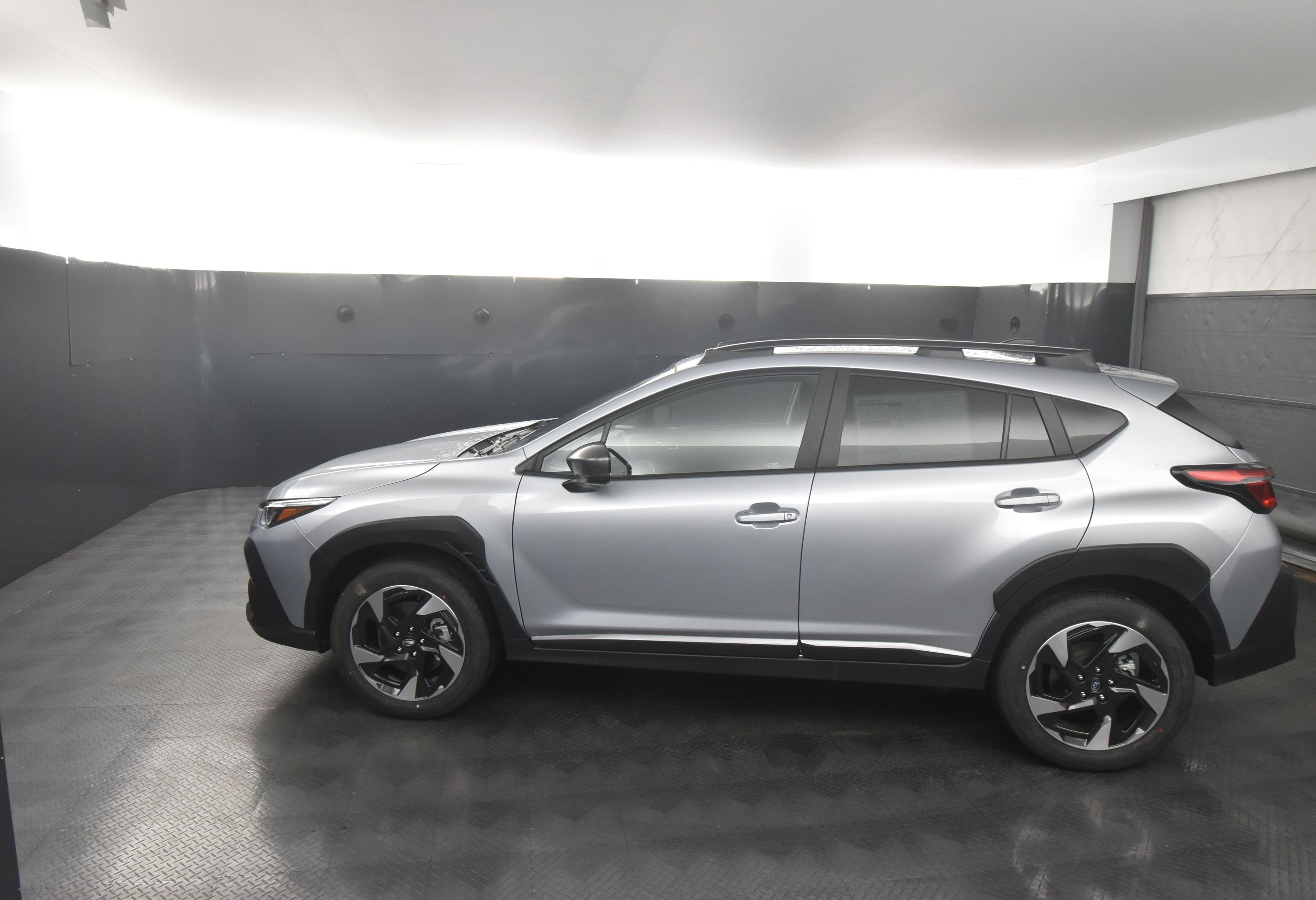 Used 2025 Subaru Crosstrek 2.5i Limited w/ Popular Package #3A AWD/4WD image 7