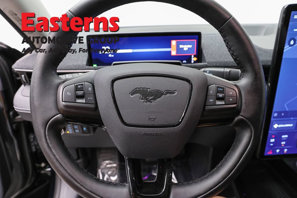 Used 2025 Ford Mustang Mach-E Premium AWD/4WD image 10