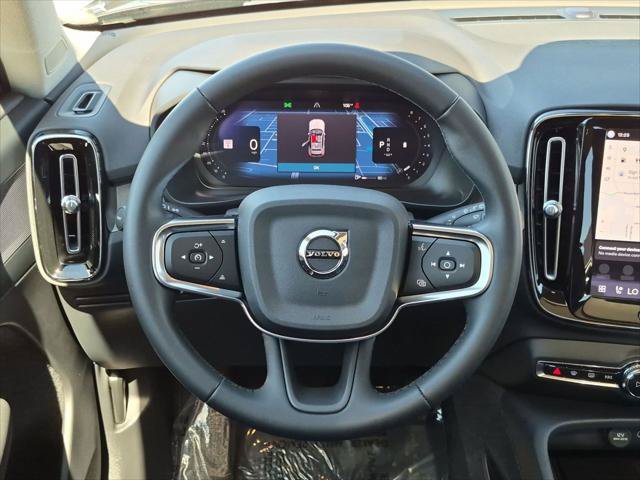 Certified 2024 Volvo XC40 B5 Core w/ Protection Package Premier AWD/4WD image 13