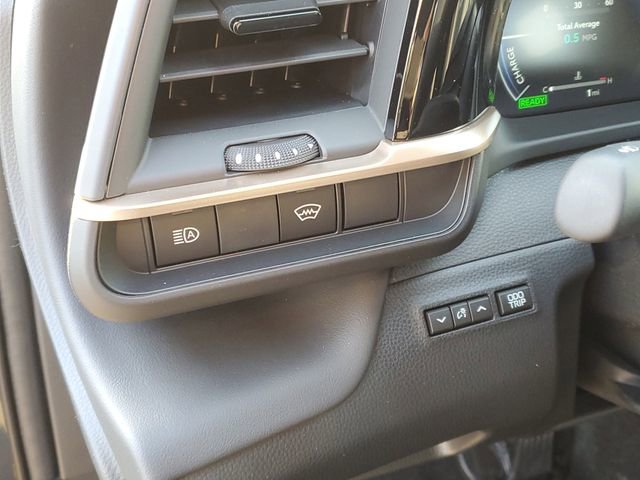 New 2026 Toyota Crown XLE image 13