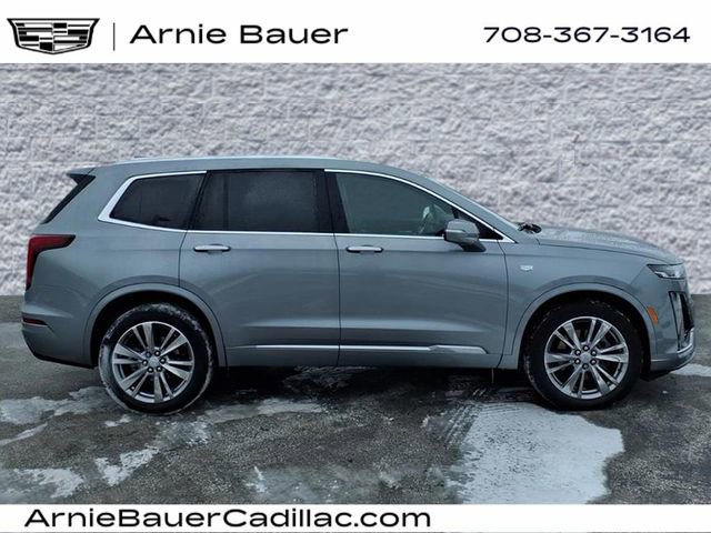 Used 2024 Cadillac XT6 Premium Luxury image 5