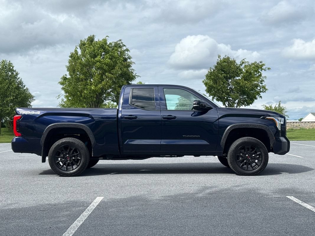Used 2024 Toyota Tundra Limited w/ TRD Off-Road Package AWD/4WD image 9