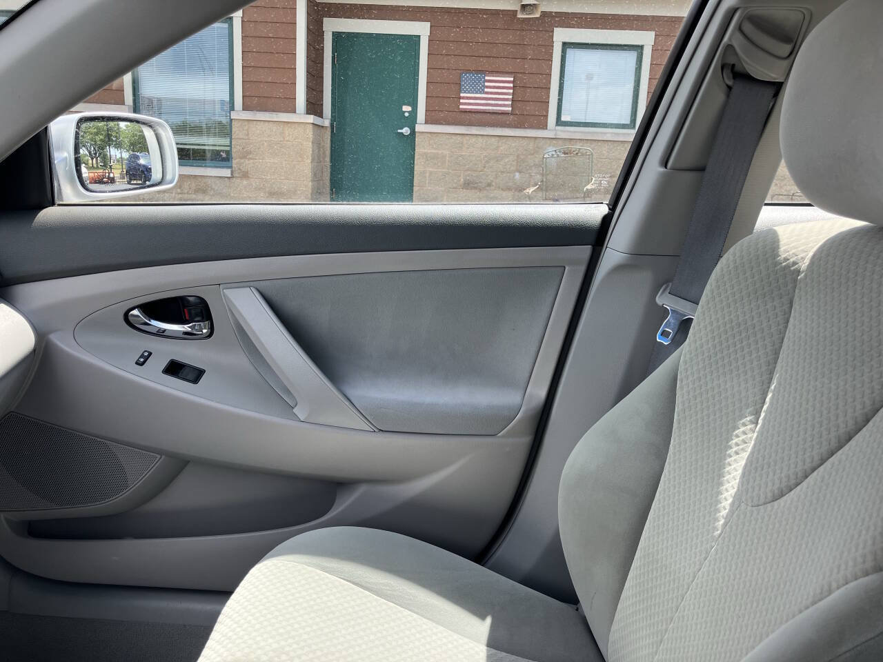 Used 2008 Toyota Camry LE FWD image 15