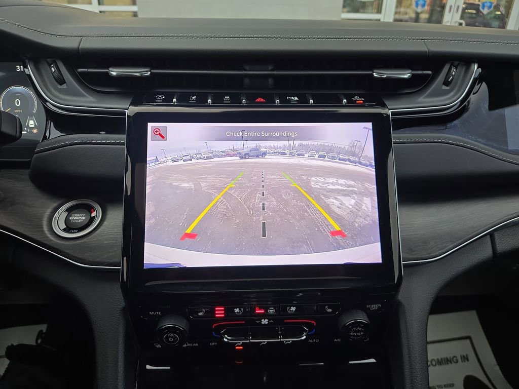 Used 2023 Jeep Grand Cherokee Overland w/ Luxury Tech Group IV image 25