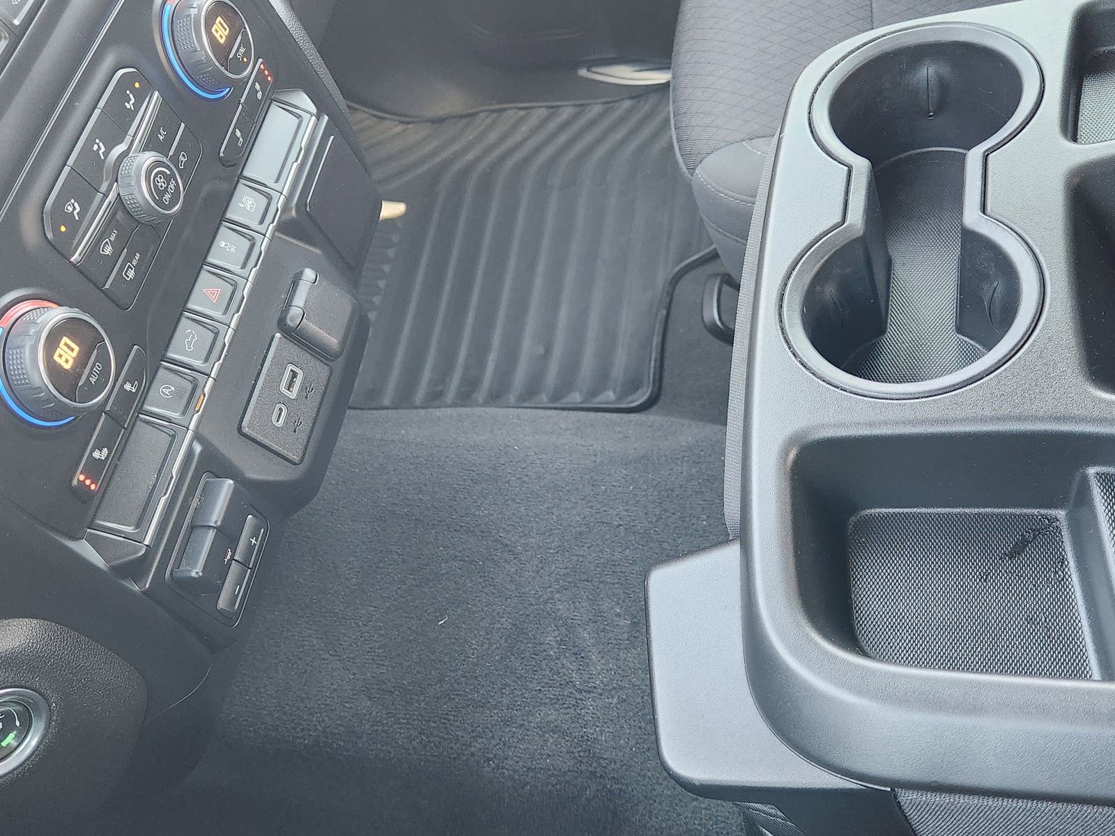 Used 2019 Chevrolet Silverado 1500 LT w/ Texas Edition image 23