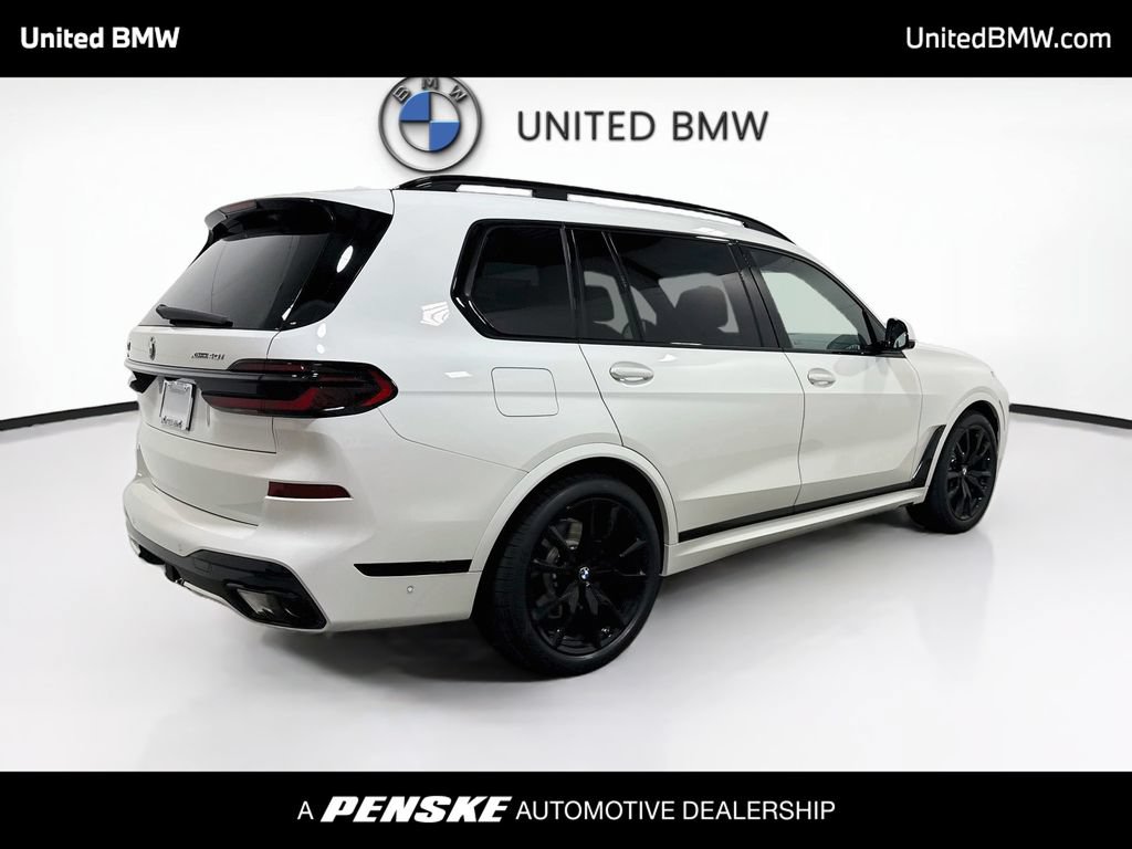 New 2027 BMW X7 xDrive40i w/ M Sport Package AWD/4WD image 5