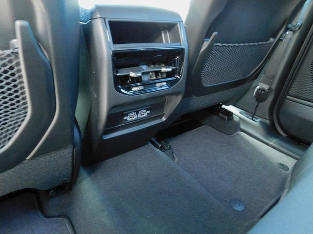 New 2026 Jeep Grand Cherokee Laredo w/ Trailer Tow Package RWD image 21