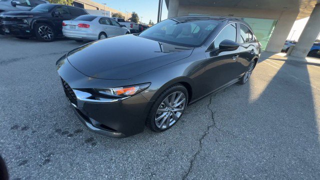 Used 2024 MAZDA MAZDA3 s image 4