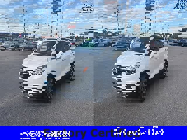 Certified 2022 Buick Encore Preferred w/ Safety Package image 3