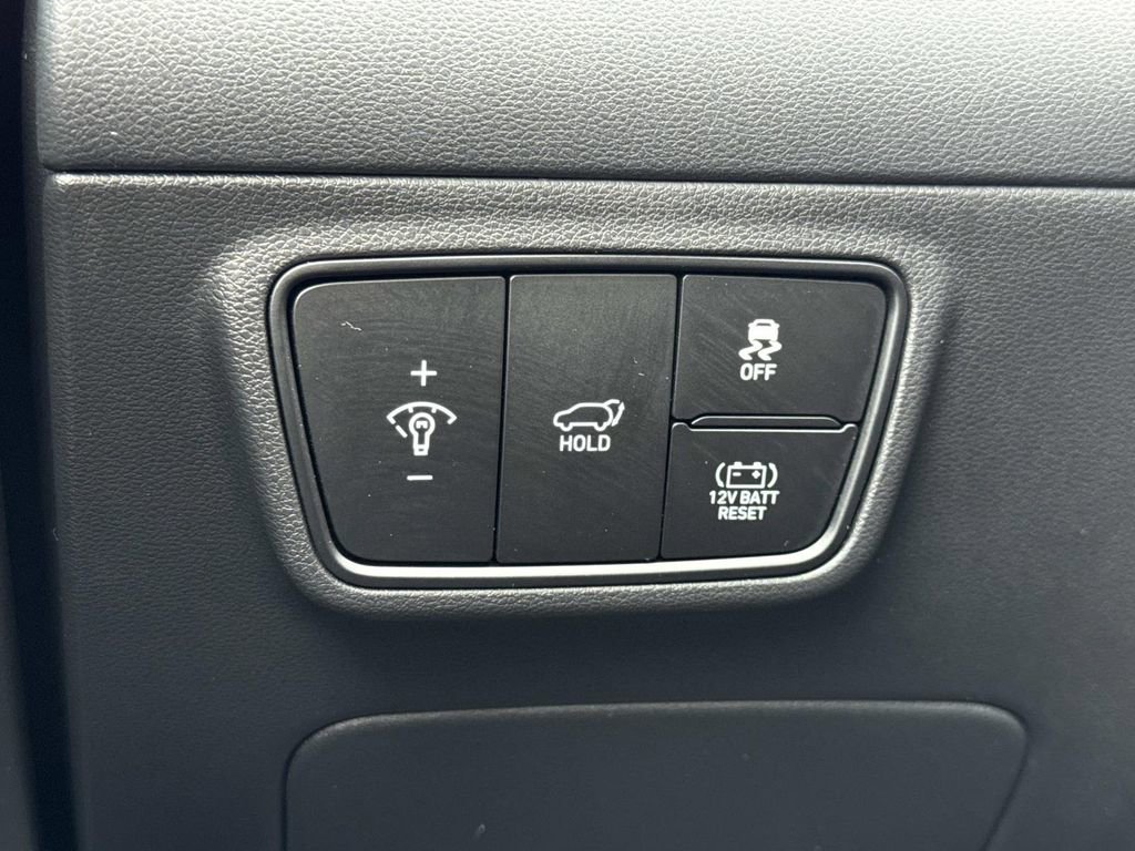 Used 2024 Hyundai Tucson Limited AWD/4WD image 13