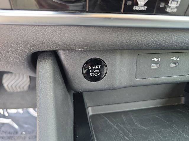 Used 2024 Nissan Rogue SV image 24