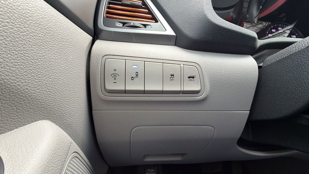 Used 2016 Hyundai Tucson Sport image 23