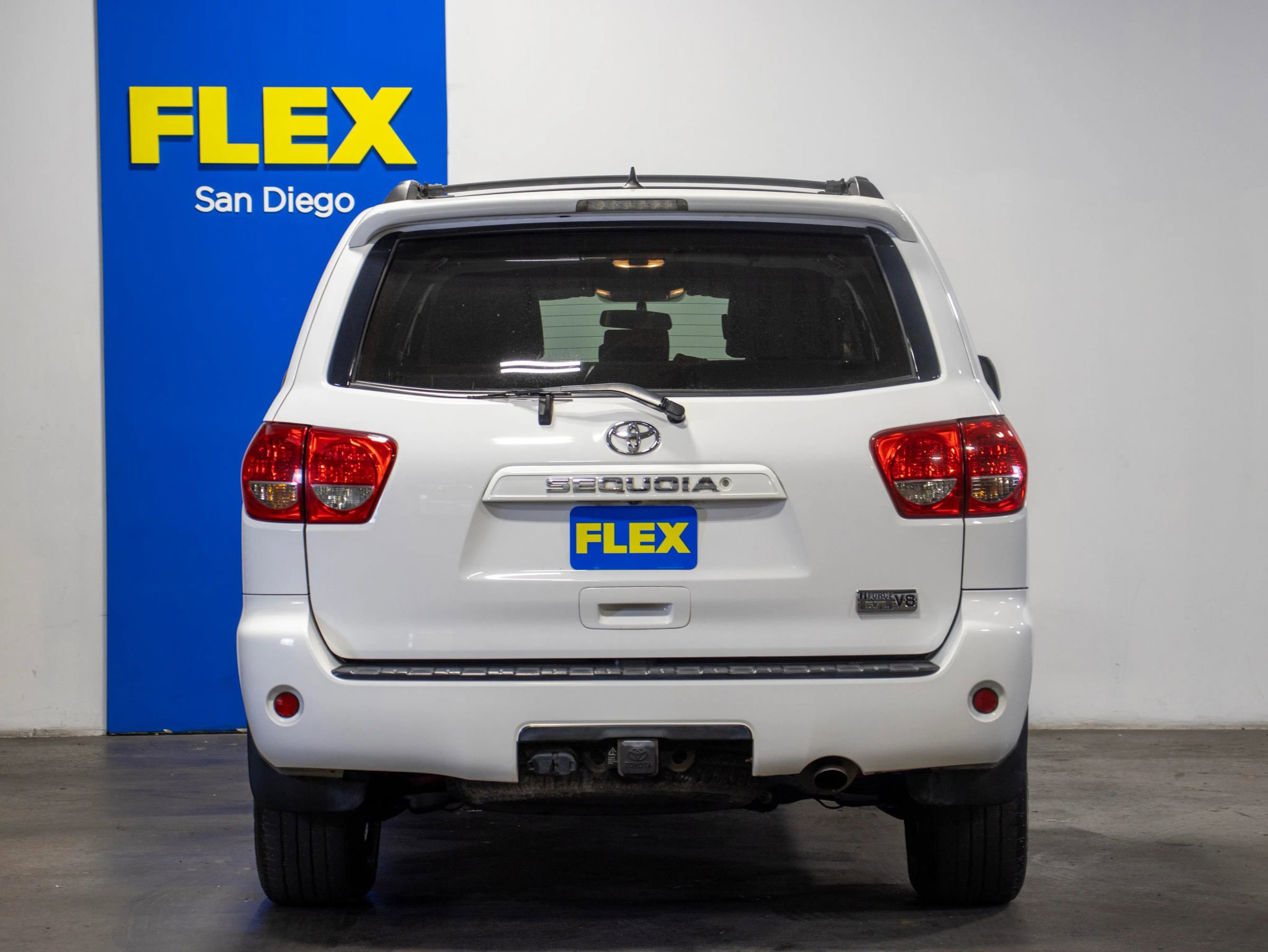 Used 2014 Toyota Sequoia SR5 image 4