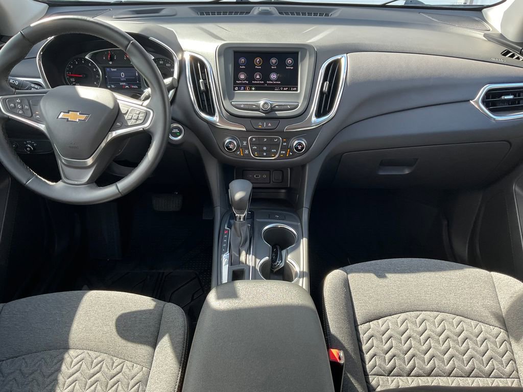 Used 2023 Chevrolet Equinox LT image 3