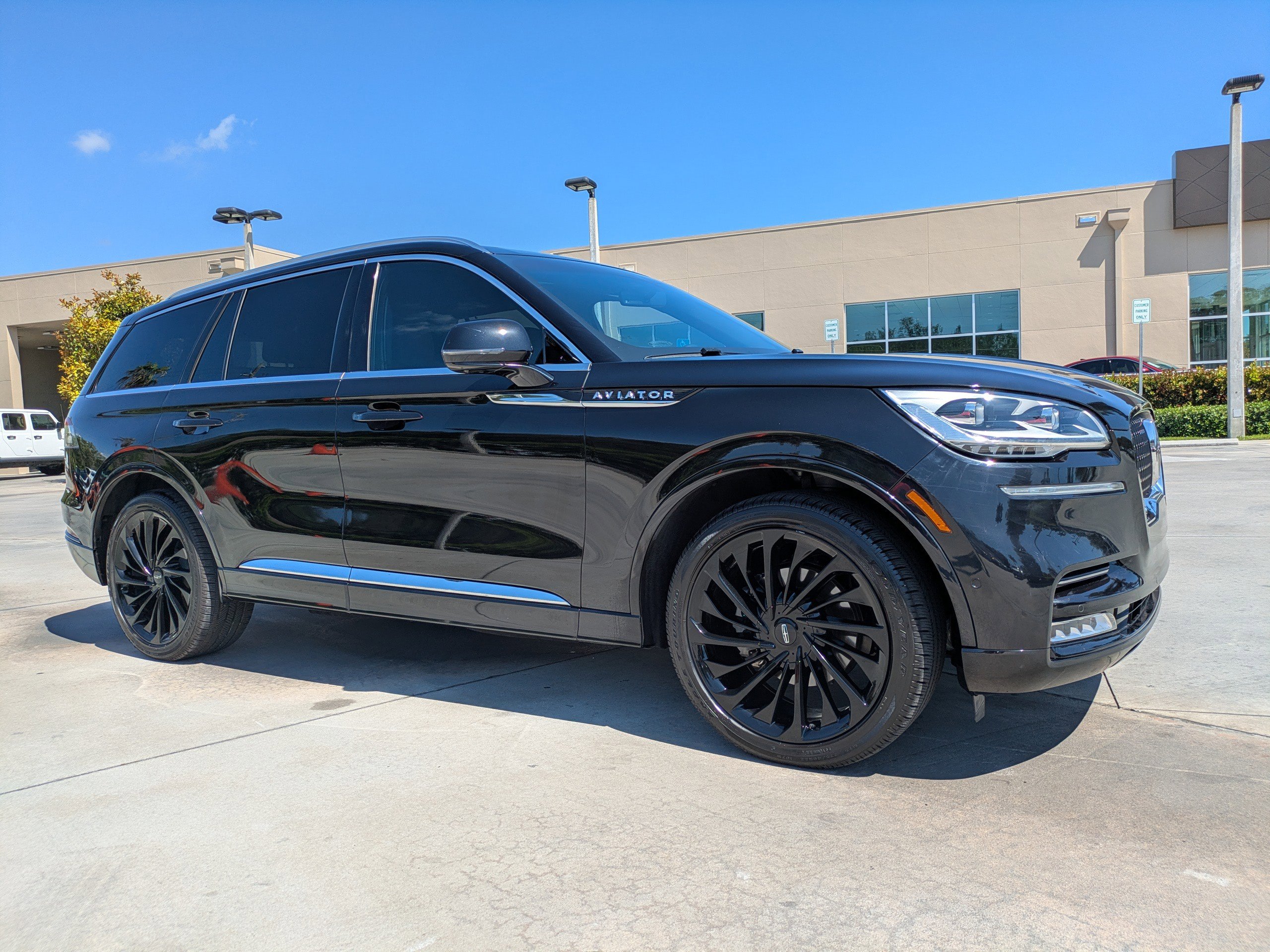 Used 2021 Lincoln Aviator Reserve w/ Equipment Group 210A