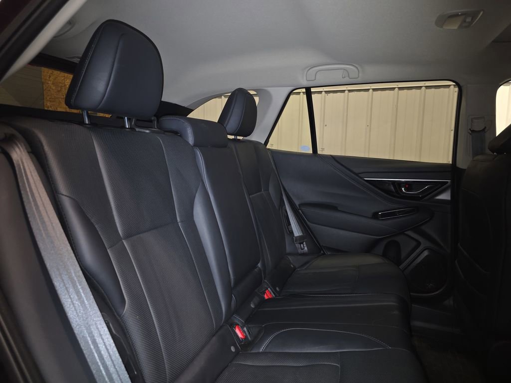Used 2025 Subaru Outback Touring XT AWD/4WD image 22