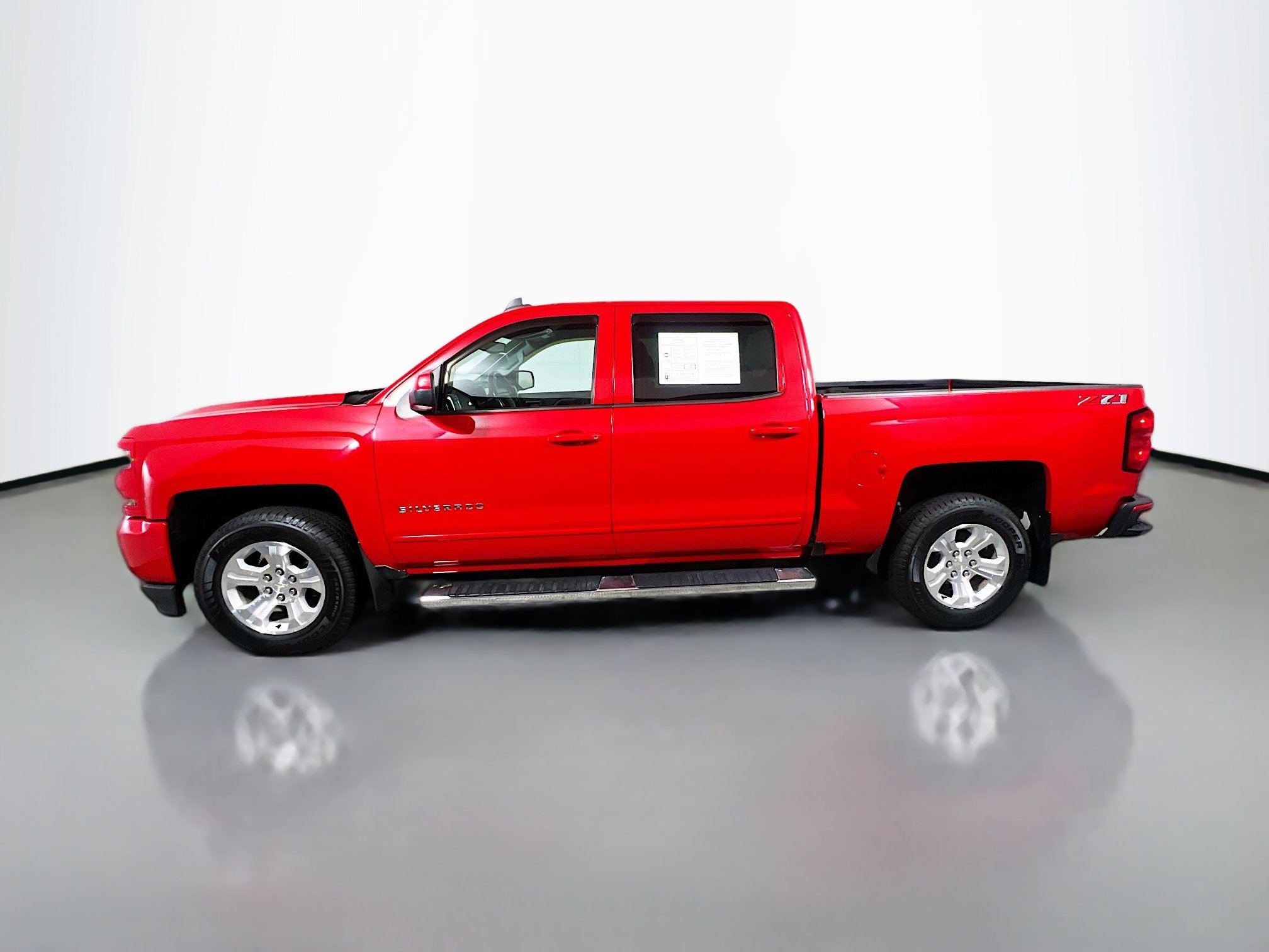 Used 2018 Chevrolet Silverado 1500 LT w/ All Star Edition image 9