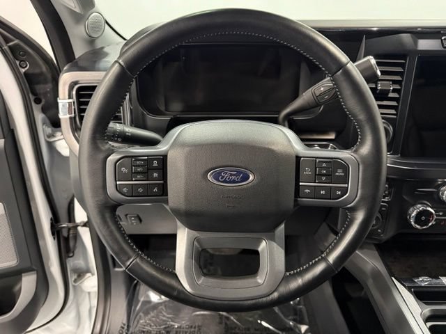 Used 2024 Ford F250 Lariat w/ Lariat Ultimate Package AWD/4WD image 23