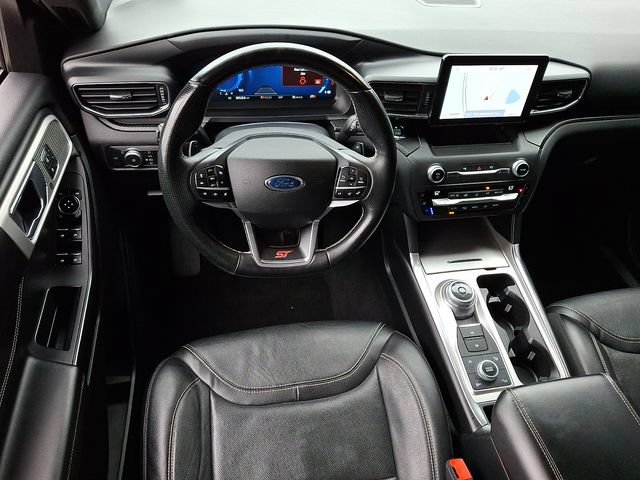 Used 2020 Ford Explorer ST AWD/4WD image 2