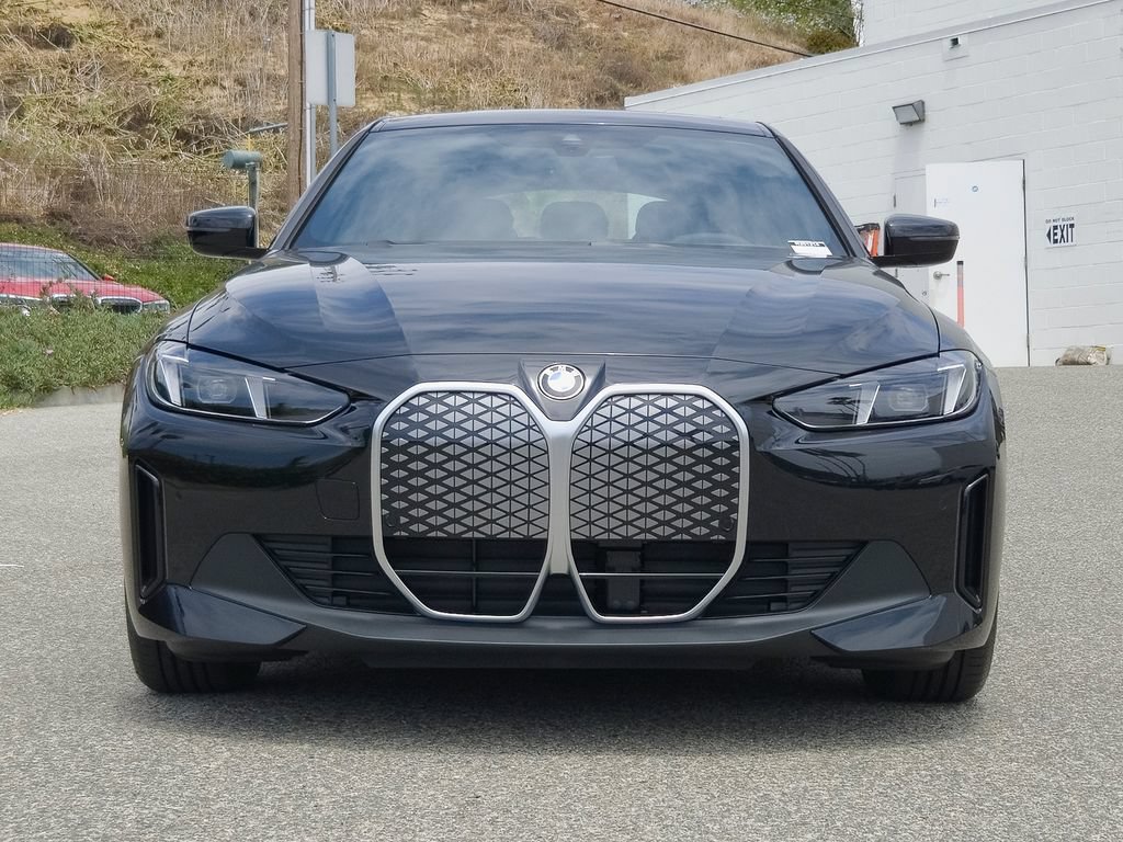 New 2026 BMW i4 eDrive40 RWD image 2