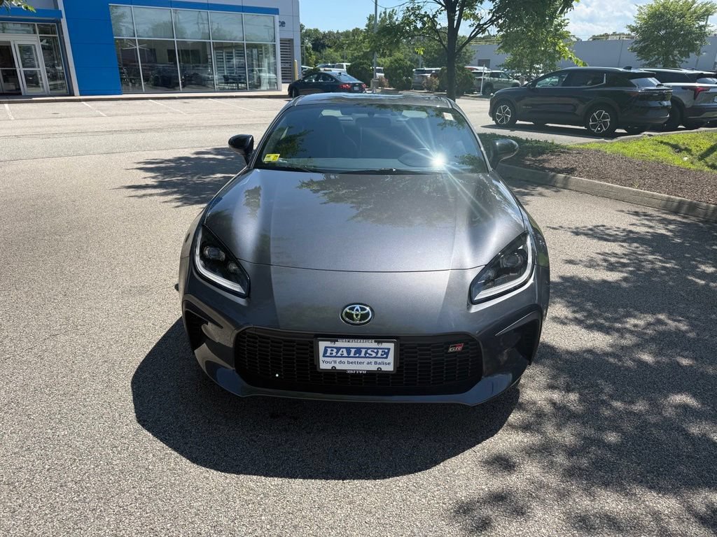 Used 2026 Toyota GR86 Premium w/ ALL Weather Mat Package (TMS) RWD image 8