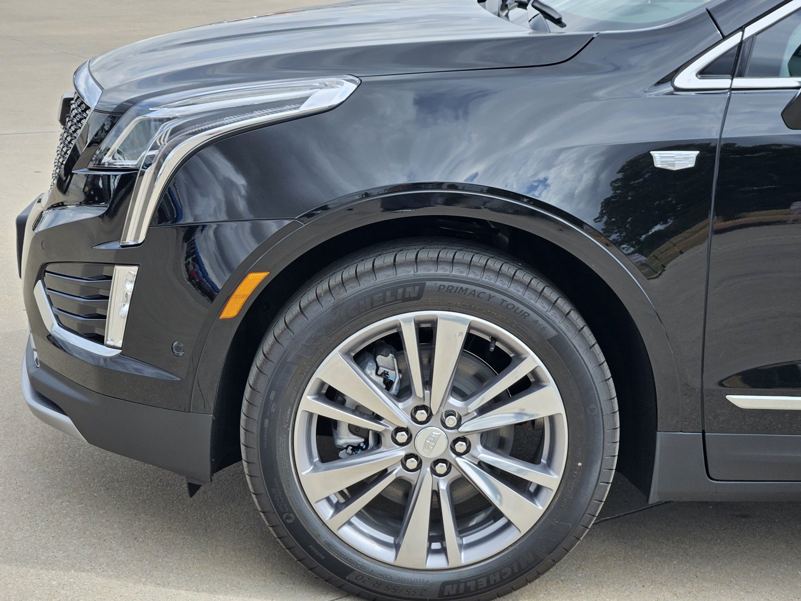 New 2026 Cadillac XT5 Premium Luxury FWD image 6