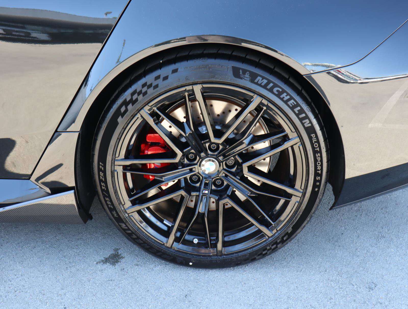New 2026 BMW M5 image 9