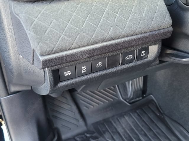 Certified 2025 Toyota Camry XLE w/ Premium Package FWD image 21