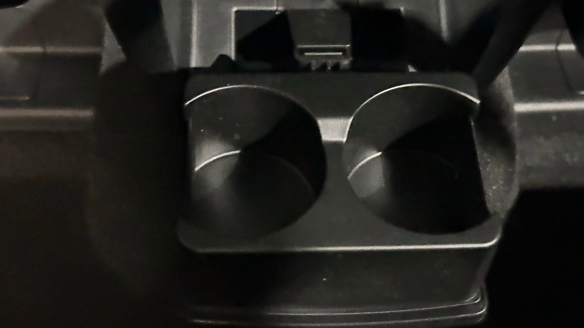 Used 2023 Ford Explorer XLT w/ Equipment Group 202A AWD/4WD image 95