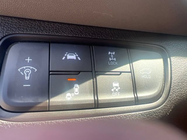 Used 2019 Hyundai Santa Fe SEL AWD/4WD image 13