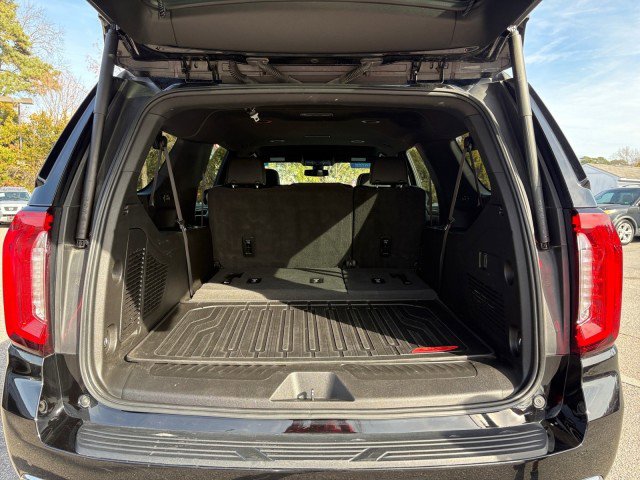 Used 2022 GMC Yukon XL SLT image 15