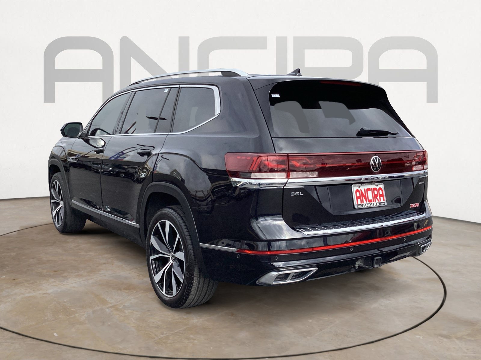 Used 2024 Volkswagen Atlas SEL Premium R-Line AWD/4WD image 12