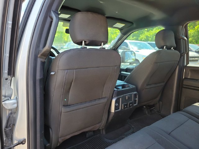 Used 2018 Ford F150 XLT w/ Equipment Group 302A Luxury AWD/4WD image 14
