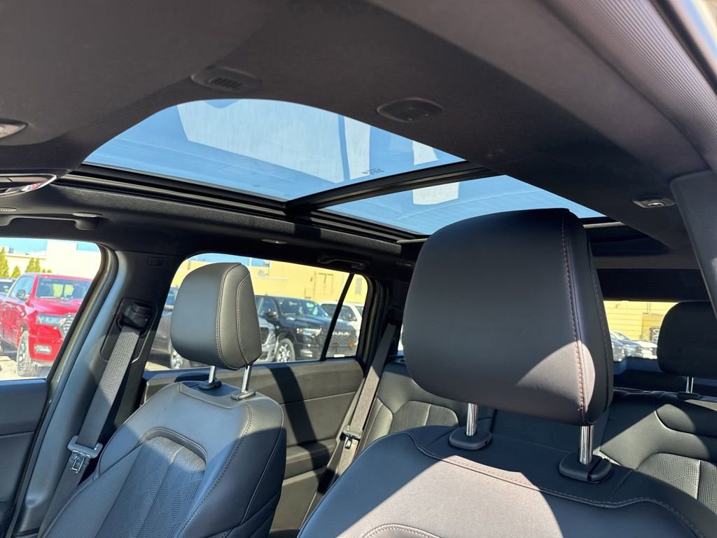 New 2026 Jeep Cherokee Overland image 17