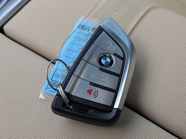 Used 2022 BMW X5 xDrive40i w/ Executive Package image 27