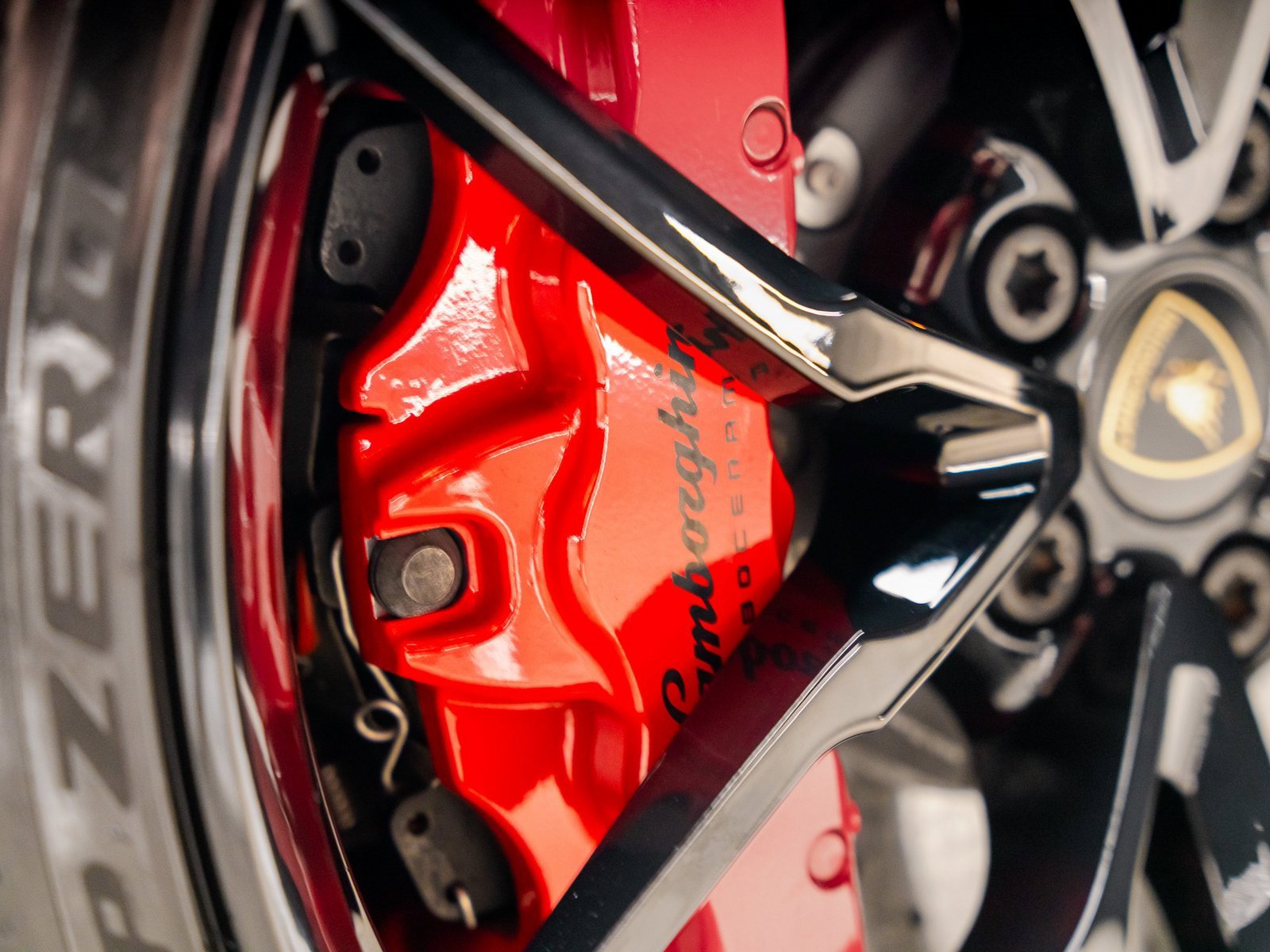 Used 2015 Lamborghini Huracan LP 610-4 image 27