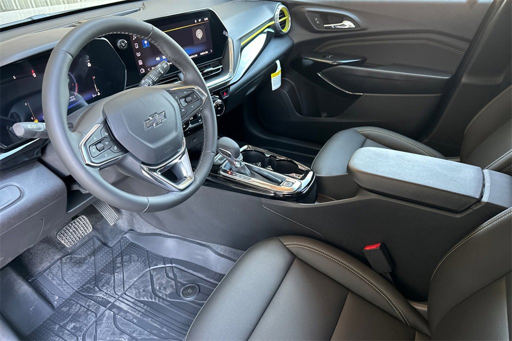 New 2026 Chevrolet Trax ACTIV w/ Sunroof Package image 11