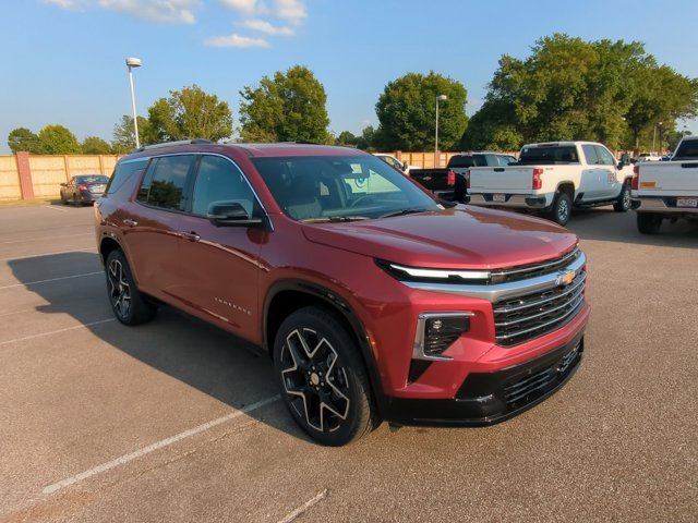 New 2026 Chevrolet Traverse High Country image 2