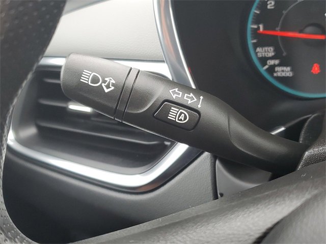 Used 2021 Chevrolet Equinox LS image 23