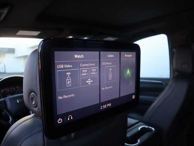 Used 2021 Chevrolet Suburban RST w/ Luxury Package image 15