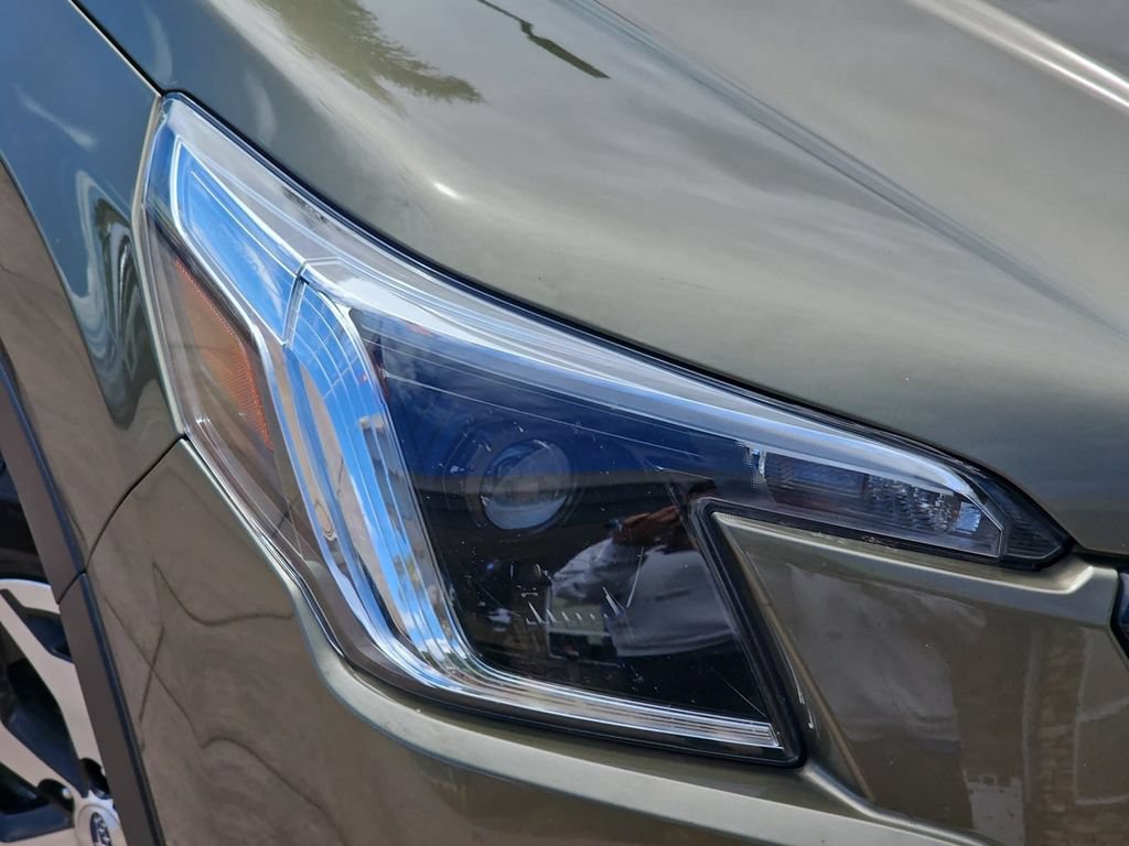 Used 2024 Subaru Forester Premium AWD/4WD image 33