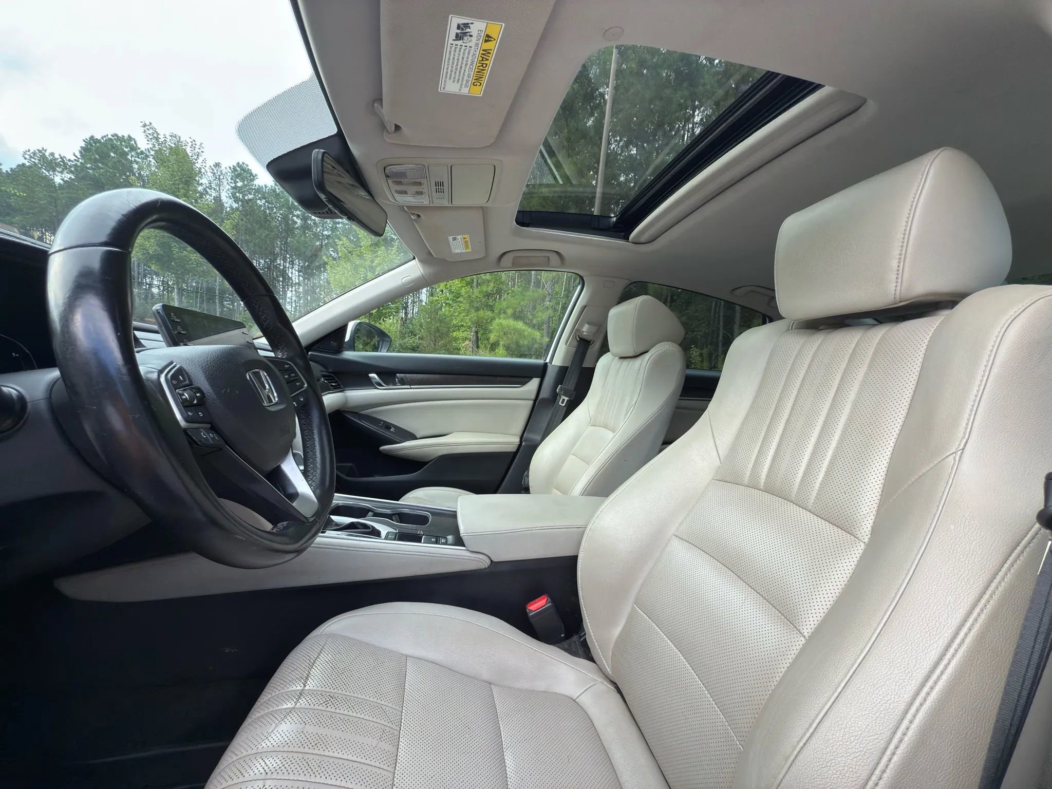 Used 2018 Honda Accord EX-L image 16
