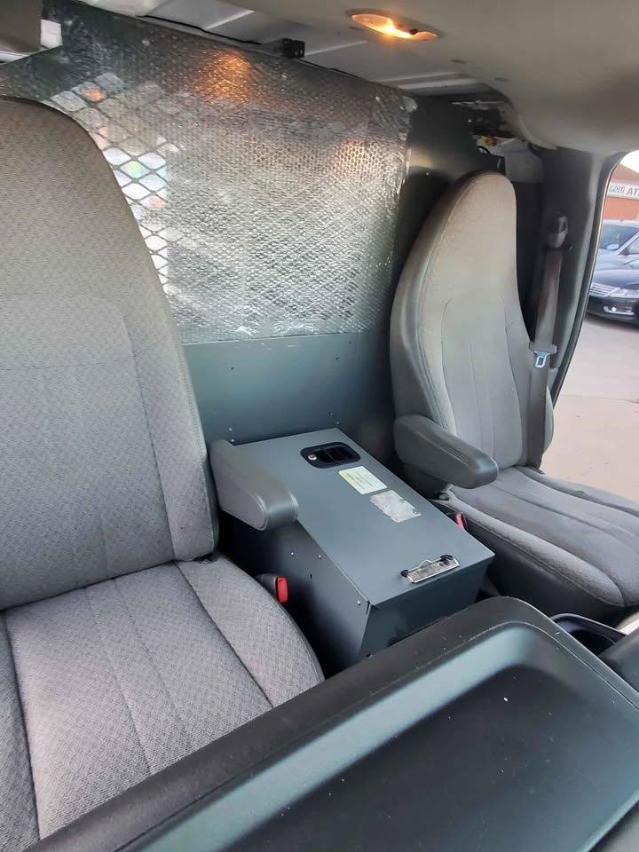 Used 2013 Chevrolet Express 1500 AWD w/ Power Package image 16