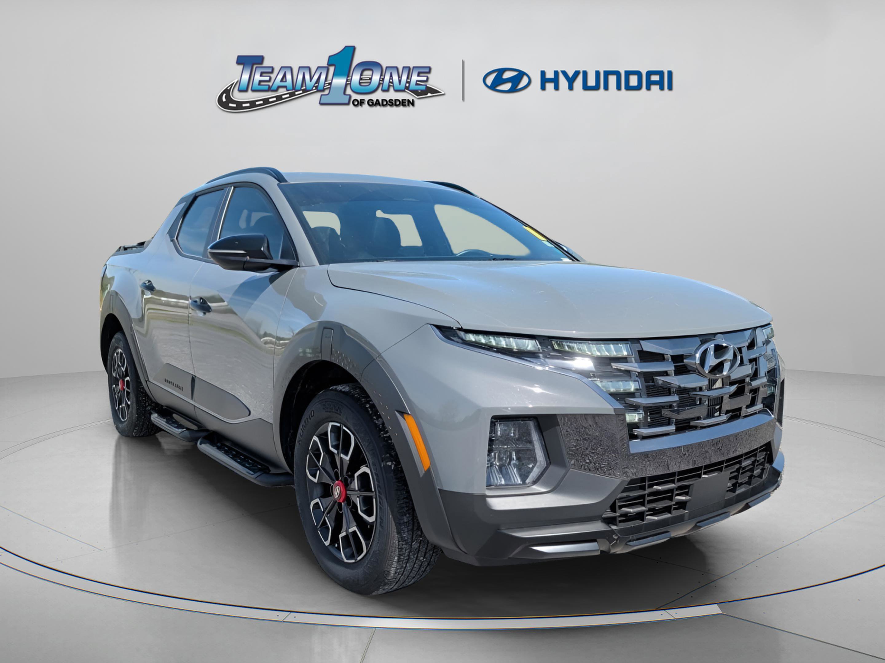Used 2024 Hyundai Santa Cruz XRT image 1